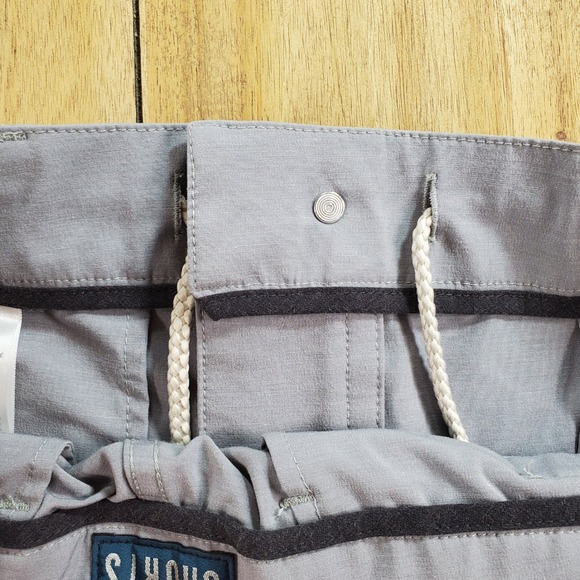 Faherty All Day Shorts Mens 33 Grey Hybrid Quick Dry Stretch MSC0013 - Picture 7 of 10